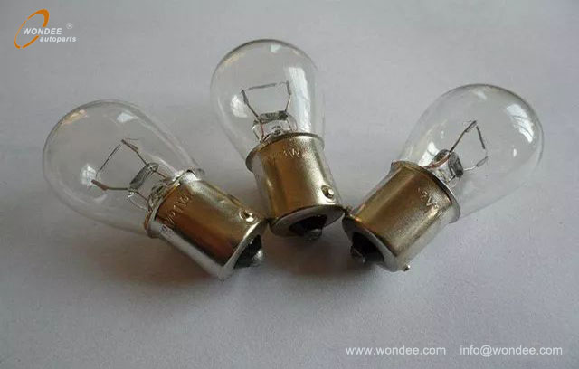 brake lights and low beam lights (2)