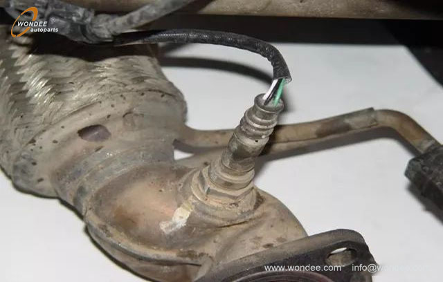 oxygen sensors (2)