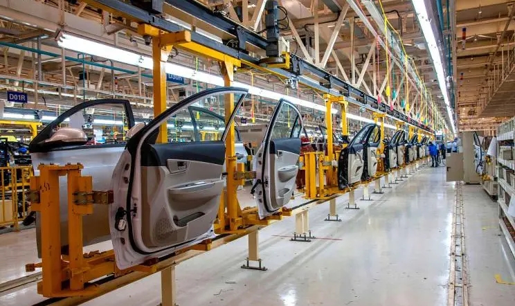 China automobile manufacturing industry recovered rapidly (2)