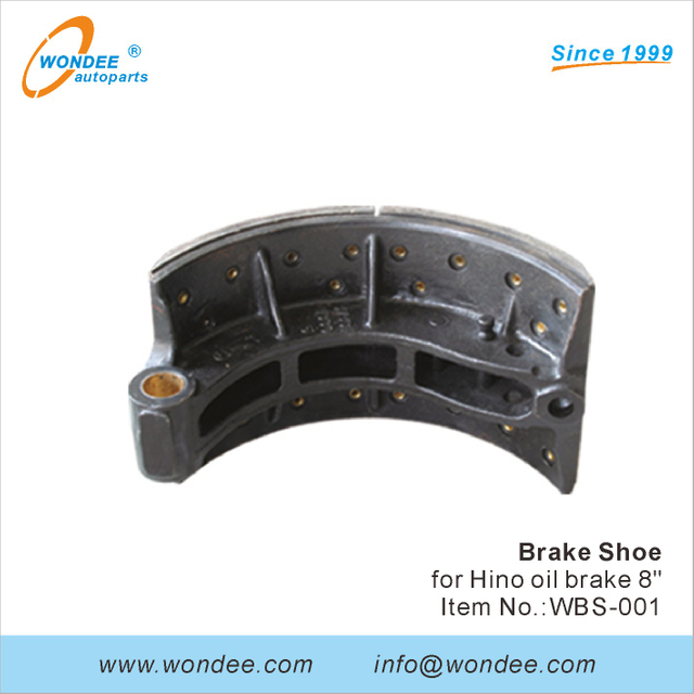 Brake shoe and dust cover for Trucks