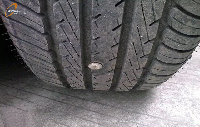 Flat tire (1)